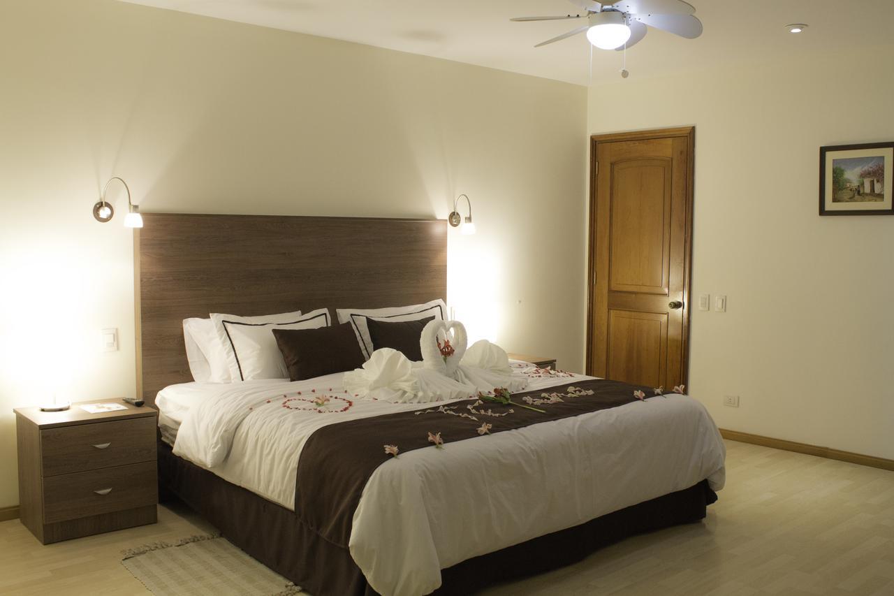 Hotel Brilia Чимботе Стая снимка
