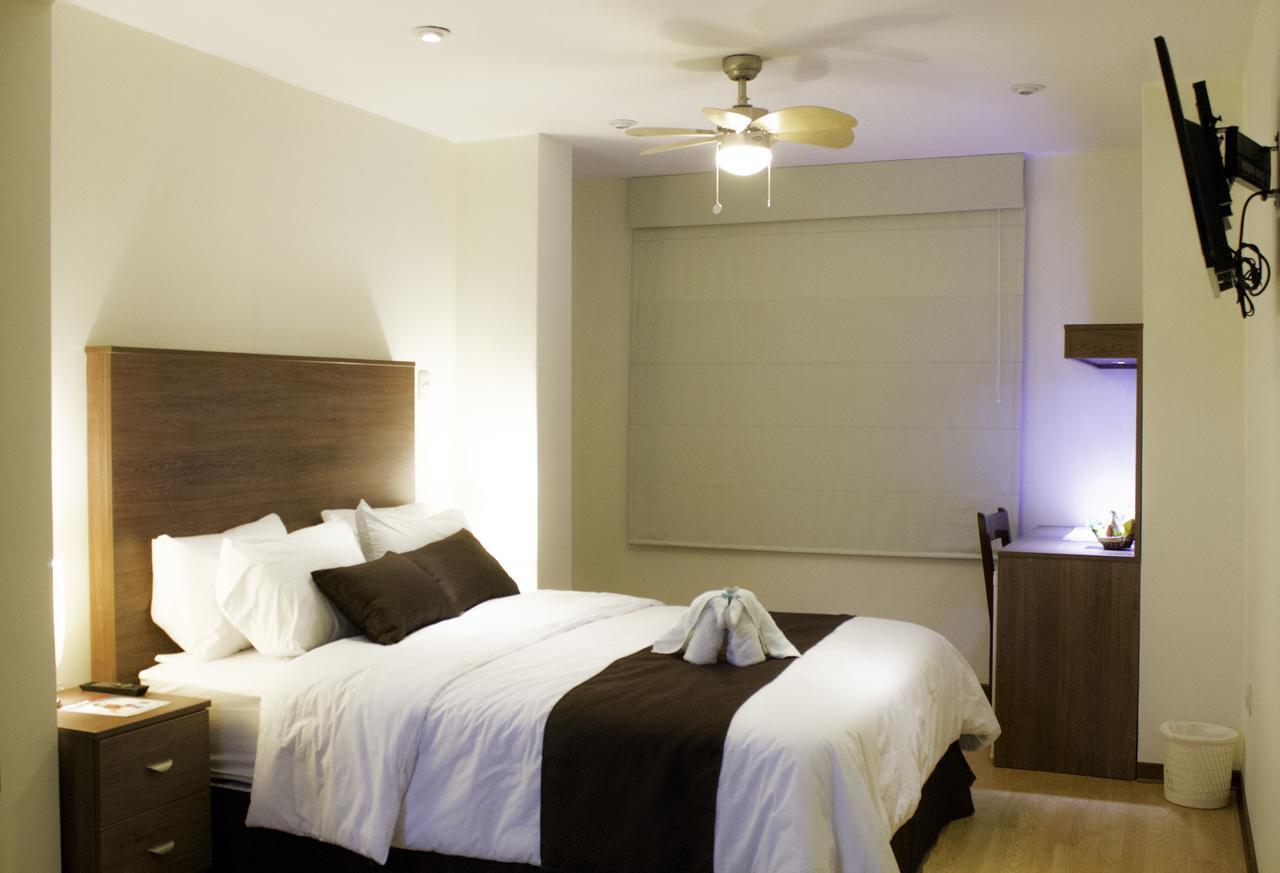Hotel Brilia Чимботе Стая снимка